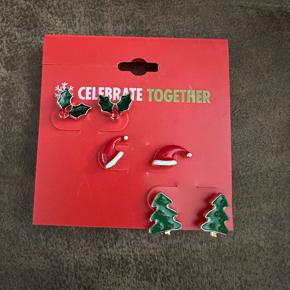 🌵 3/$15 3 pairs Christmas Holiday tree, Santa hat, Holly wreath earrings